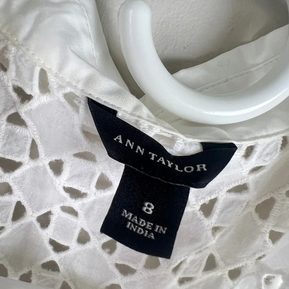 Ann Taylor Dress Eyelet Lace Fit & Flare 6 White Sleeveless Shirtdress Summer - Picture 2 of 13